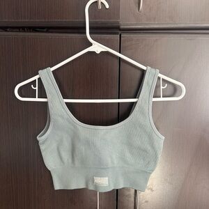 Bo+Tee Ribbed Crop Top